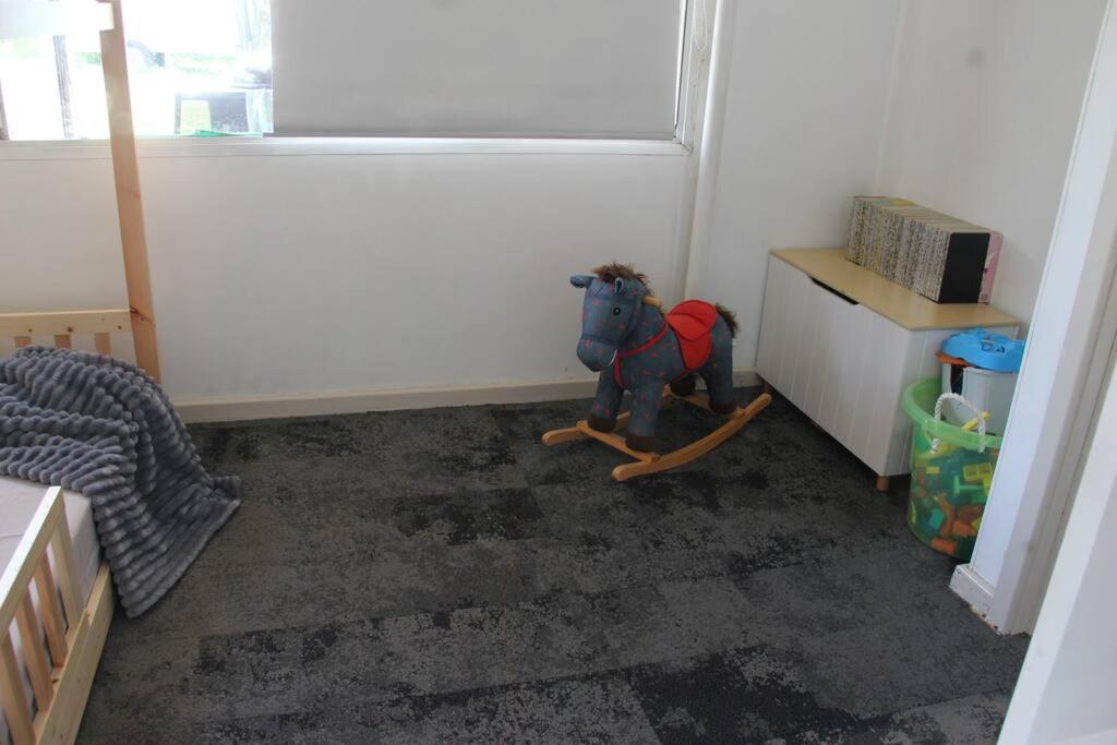 Raeside Apartment